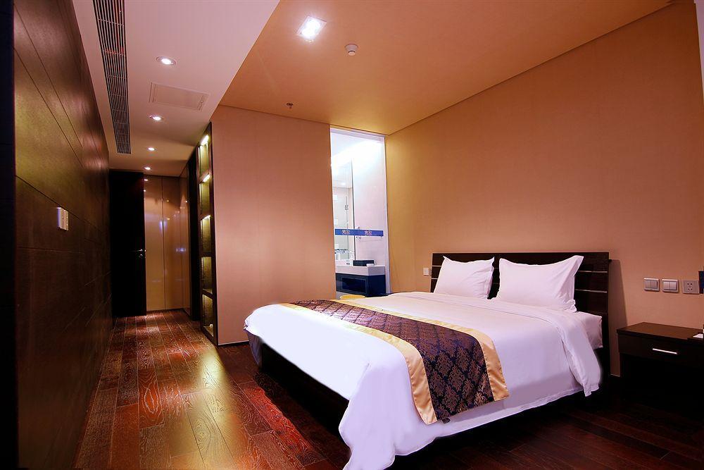 Four Points By Sheraton Qingdao, West Coast Exterior photo